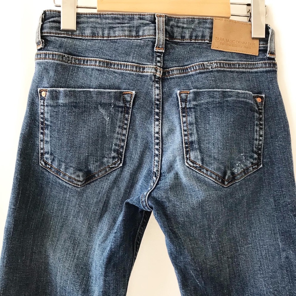 Zara distressed medium wash skinny jeans  Size 2 - Picture 7 of 9